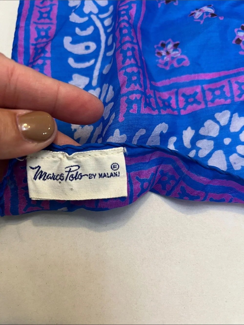 Marco Polo pic scarf